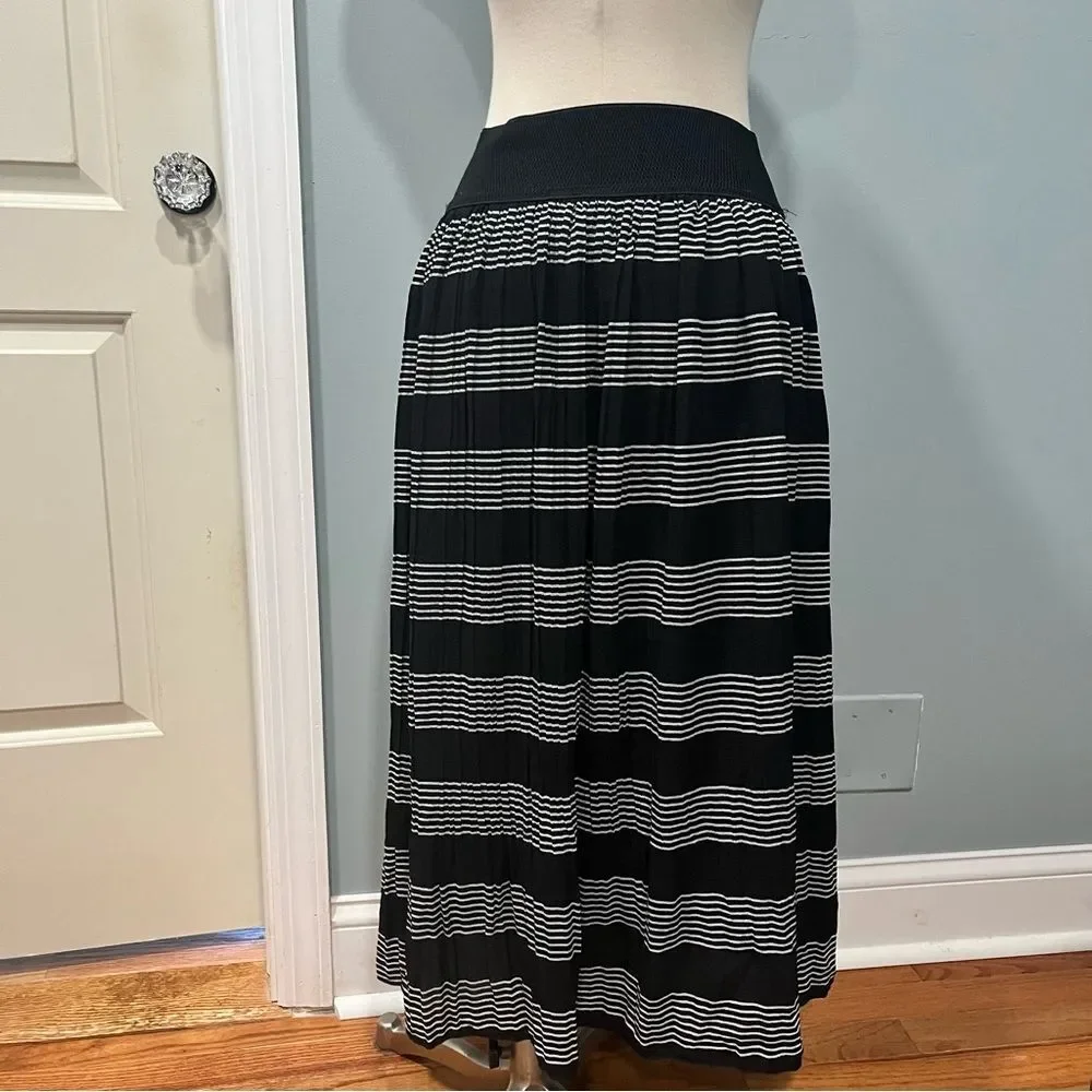 Metro Wear Black & White Stripes A-Line Elastic Waist Midi Skirt Size Small